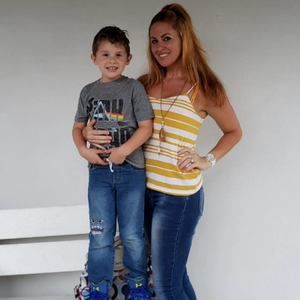 Meet your Posher, Lanie